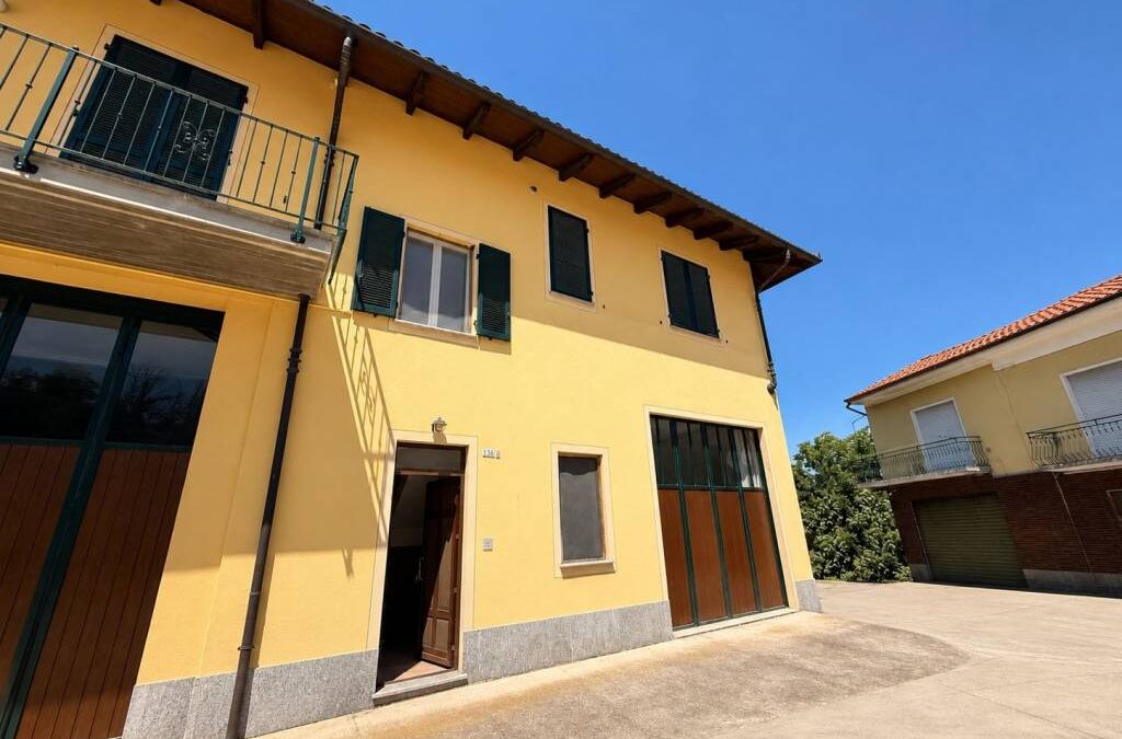Villetta indipendente immersa nel verde del Roero